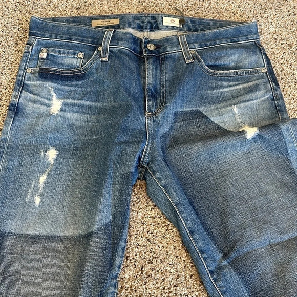 AG “The Drew” Straight Leg Boyfriend Jeans, Like New, Size 28R - Picture 7 of 8